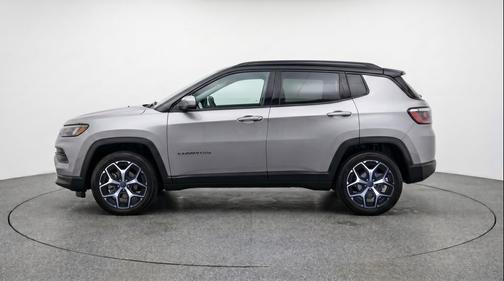 Silver Zynith Metallic Clearcoat 2025 Jeep Compass Limited