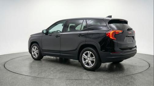 Ebony Twilight Metallic 2024 GMC Terrain SLE