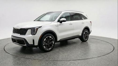 Glacial White Pearl 2024 Kia Sorento S
