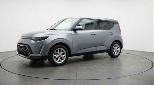 Steel Gray 2025 Kia Soul LX