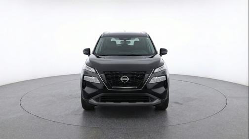Super Black 2025 Nissan Rogue SV