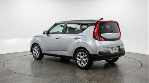 Steel Gray 2025 Kia Soul LX
