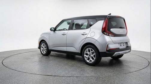 Steel Gray 2025 Kia Soul LX