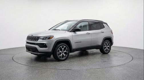 Silver Zynith Metallic Clearcoat 2025 Jeep Compass Limited