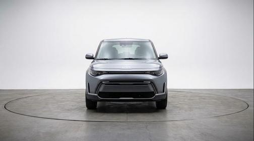 Gravity Gray 2025 Kia Soul LX