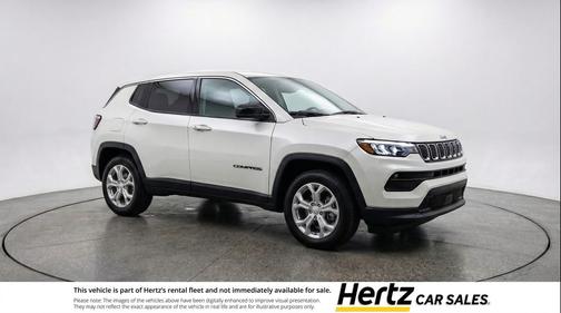 Bright White Clearcoat 2025 Jeep Compass Latitude
