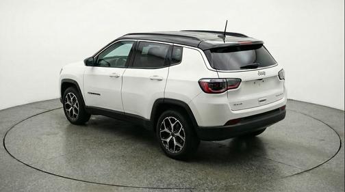 Bright White Clearcoat 2025 Jeep Compass Limited