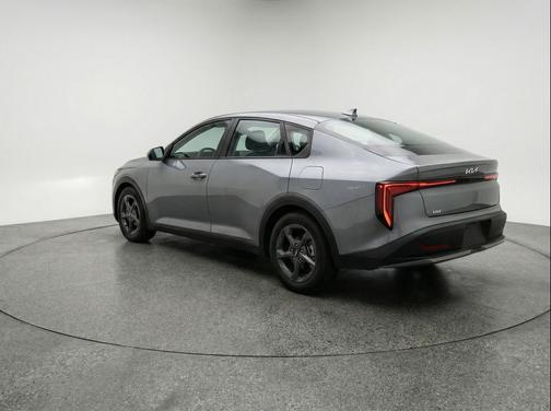 Interstellar Gray 2025 Kia K4 LXS