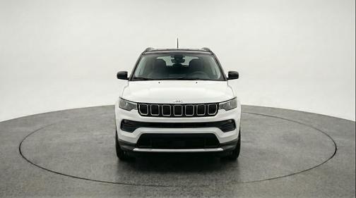 Bright White Clearcoat 2025 Jeep Compass Limited