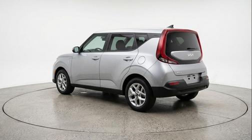 Steel Gray 2025 Kia Soul LX
