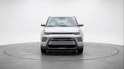 Steel Gray 2025 Kia Soul LX