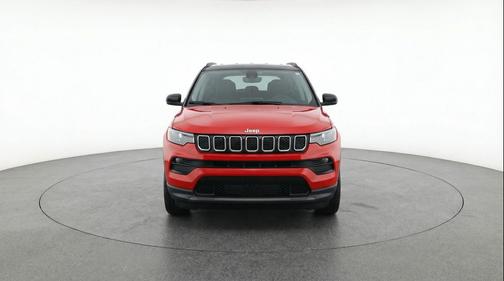 Red Hot Pearlcoat 2025 Jeep Compass Limited