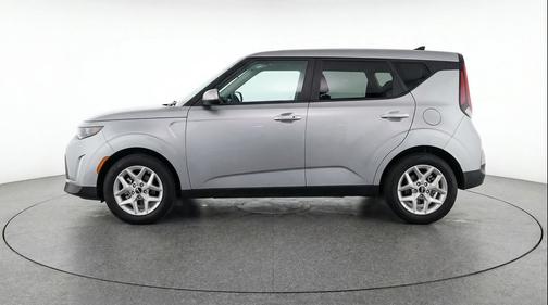 Steel Gray 2025 Kia Soul LX
