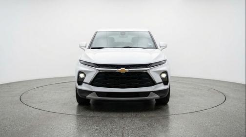 Summit White 2025 Chevrolet Blazer 2LT