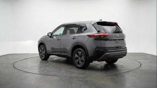 Gun Metallic 2025 Nissan Rogue SV