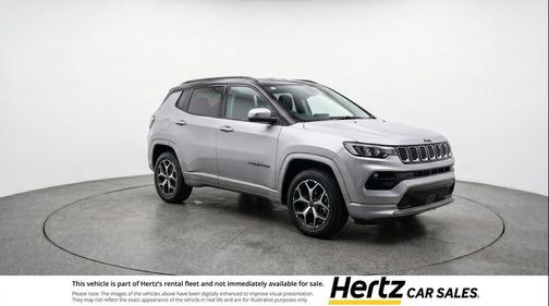 Silver Zynith Metallic Clearcoat 2025 Jeep Compass Limited
