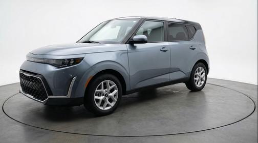 Steel Gray 2025 Kia Soul LX