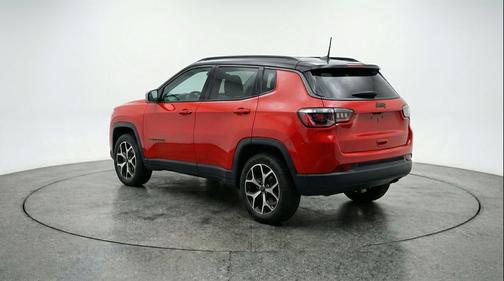 Red Hot Pearlcoat 2025 Jeep Compass Limited