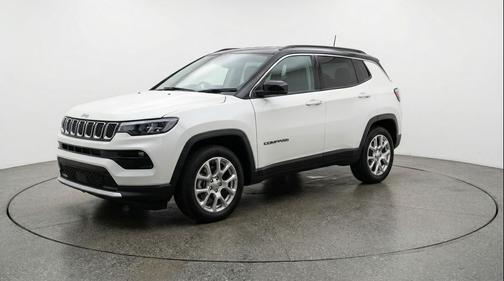 Bright White Clearcoat 2025 Jeep Compass Limited
