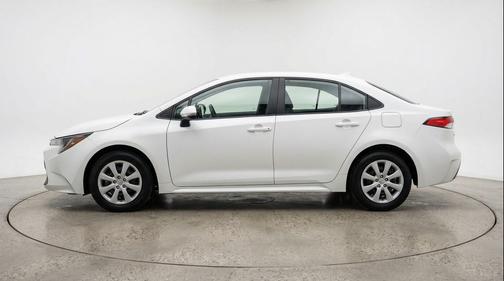 Ice Cap 2025 Toyota Corolla LE