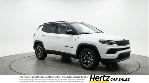 Bright White Clearcoat 2025 Jeep Compass Trailhawk