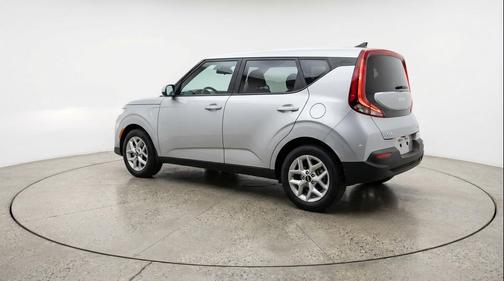Steel Gray 2025 Kia Soul LX
