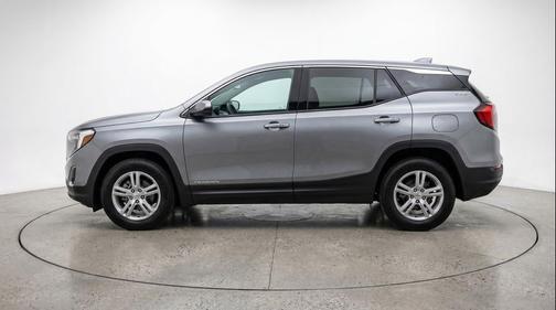 Sterling Gray Metallic 2024 GMC Terrain SLE