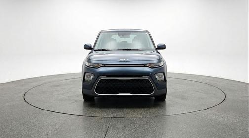 Gravity Gray 2025 Kia Soul LX