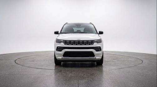 Bright White Clearcoat 2025 Jeep Compass Limited