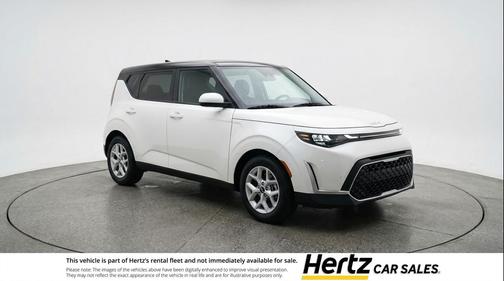 Snow White Pearl 2025 Kia Soul LX