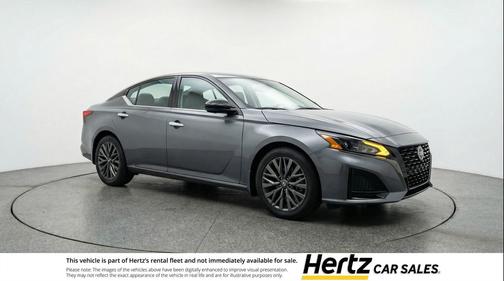 Gun Metallic 2025 Nissan Altima SV FWD