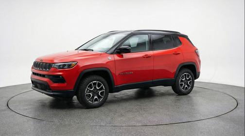 Red Hot Pearlcoat 2025 Jeep Compass Trailhawk