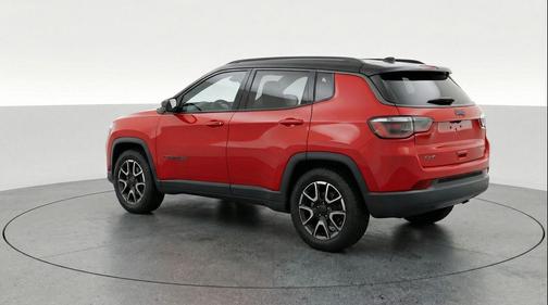 Red Hot Pearlcoat 2025 Jeep Compass Trailhawk