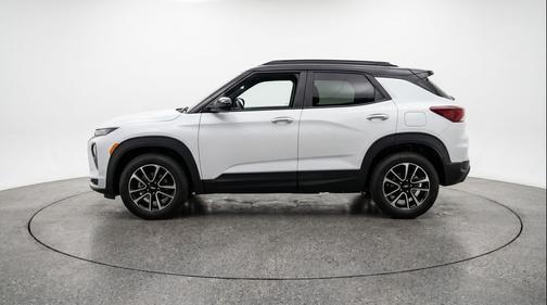 Summit White 2025 Chevrolet Trailblazer LT