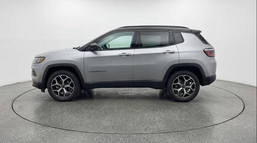 Silver Zynith Metallic Clearcoat 2025 Jeep Compass Limited
