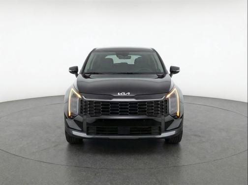 Ebony Black 2026 Kia Sportage LX