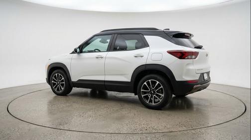 Summit White 2025 Chevrolet Trailblazer LT