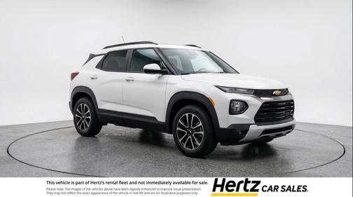Summit White 2025 Chevrolet Trailblazer LT