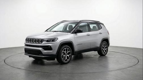Silver Zynith Metallic Clearcoat 2025 Jeep Compass Limited