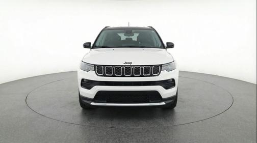 Bright White Clearcoat 2025 Jeep Compass Limited
