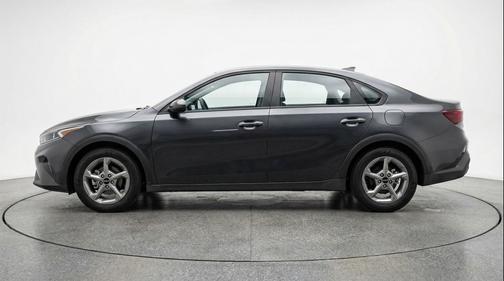 Interstellar Gray 2025 Kia K4 LXS