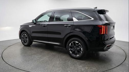 Ebony Black 2024 Kia Sorento S
