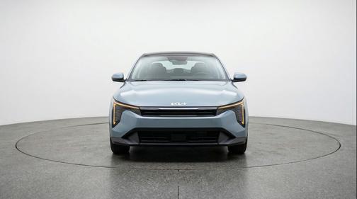 Morning Haze 2025 Kia K4 LXS