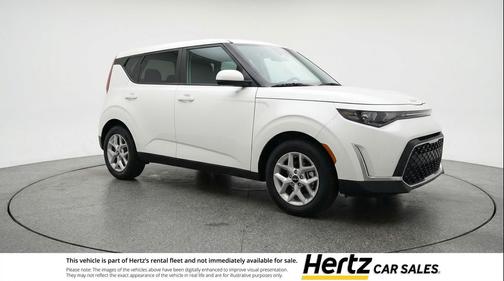 Snow White Pearl 2025 Kia Soul LX