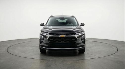 Mosaic Black Metallic 2025 Chevrolet Trax LT