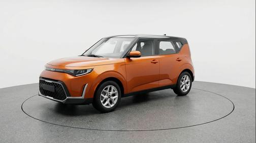 Mars Orange 2025 Kia Soul LX