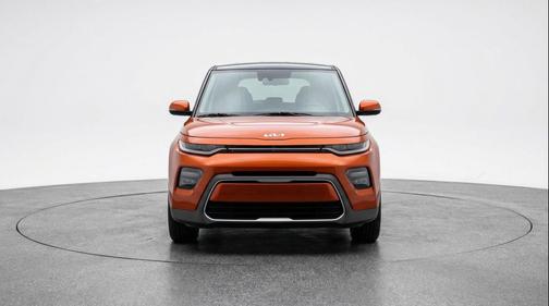Mars Orange 2025 Kia Soul LX
