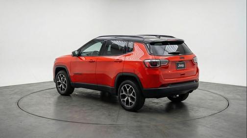 Red Hot Pearlcoat 2025 Jeep Compass Limited