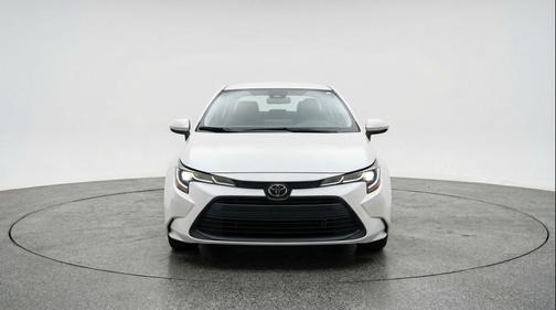 Ice Cap 2025 Toyota Corolla LE