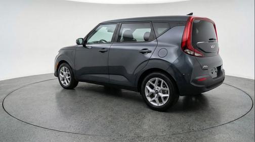 Gravity Gray 2025 Kia Soul LX